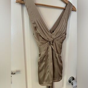 Gorgeous silk BCBGMAXAXRIA Blouse! XS - like new!